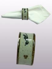 'Brown Rim Butterfly' Napkin ring
