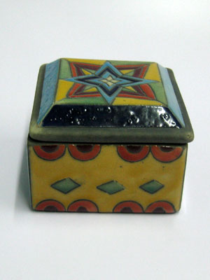 MEXICAN RAKU CERAMICS / Large square jewelry box / A beautiful large square jewel box with a multicolor decor. A large handpainted star on its lid, makes it a perfect decorative item as well as a useful jewelry-keeping box.