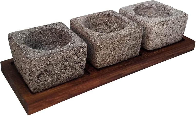 VOLCANIC ROCK PRODUCTS / Set-of-3-Small-4''-Mortars-with-Parota-Wood-Serving-Board / Surprise your guests with this handcrafted set of 3 small mortars with included wood board.